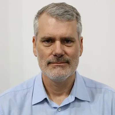 Paul Hollesen