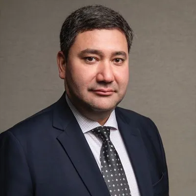 Davron Vakhabov